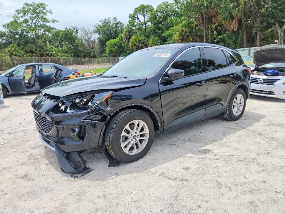2020 FORD Escape