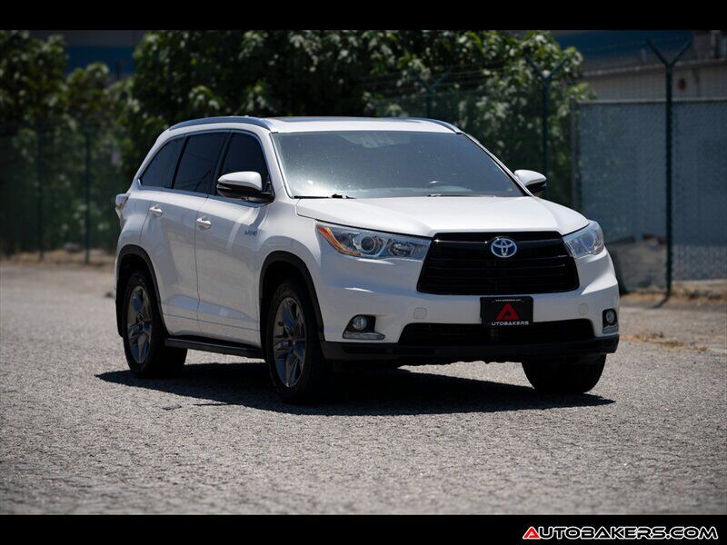 2014 TOYOTA Highlander