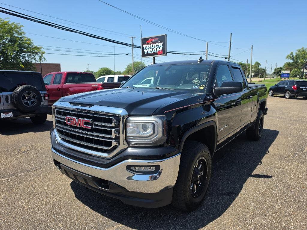 2016 GMC Sierra