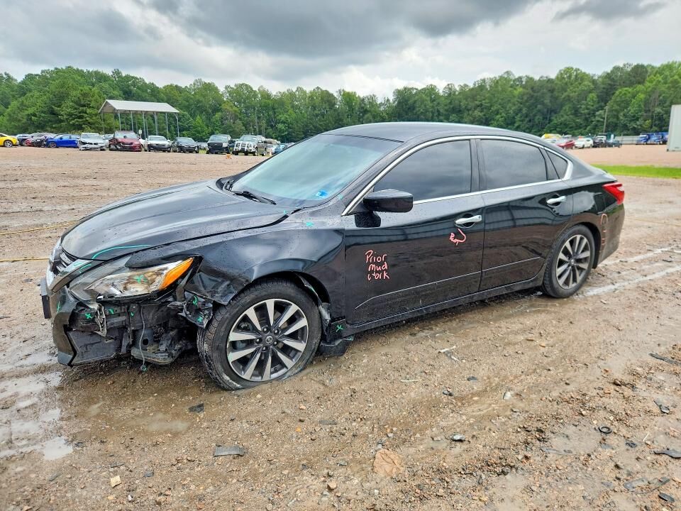 2017 NISSAN Altima