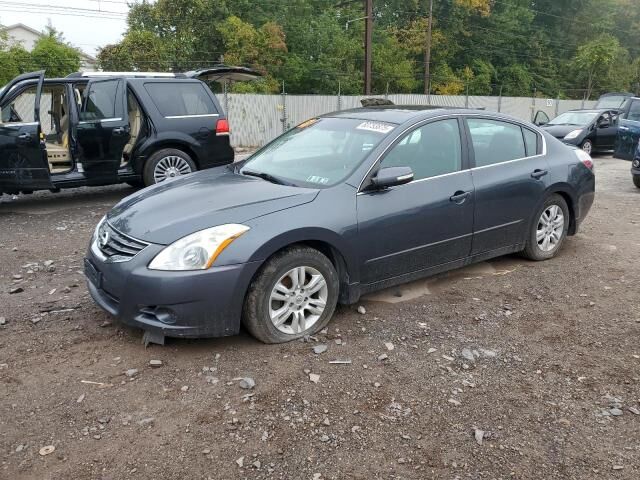 2011 NISSAN Altima