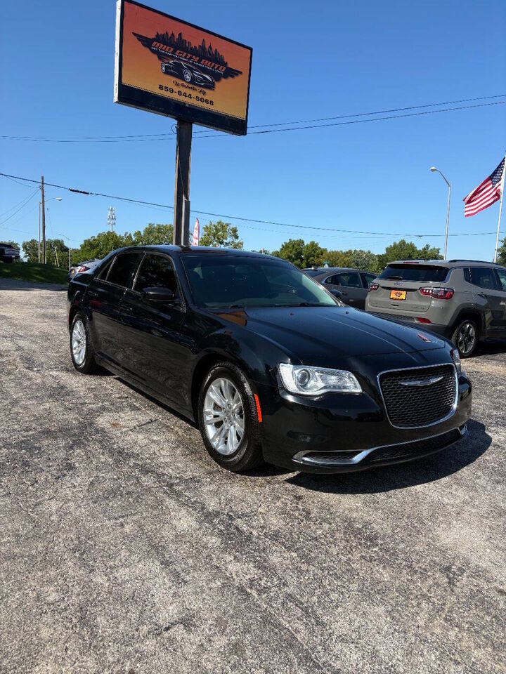 2018 CHRYSLER 300