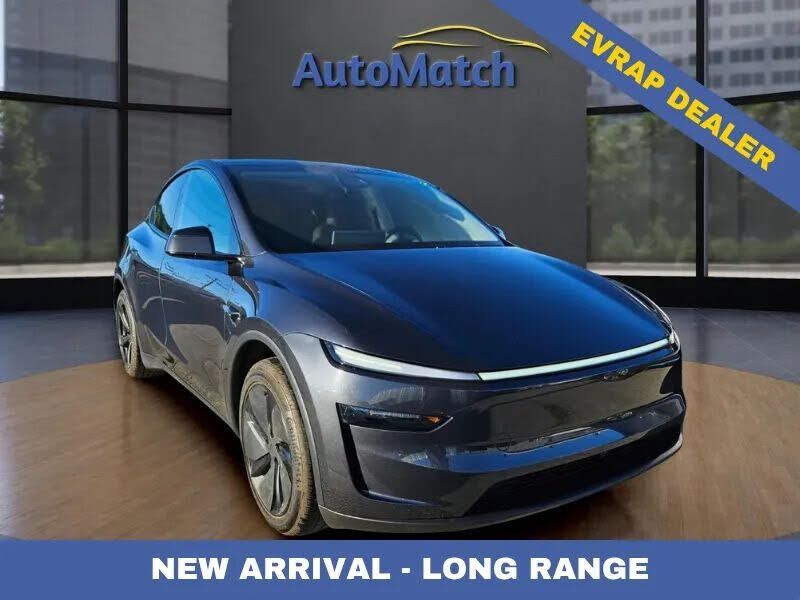 2026 TESLA Model Y