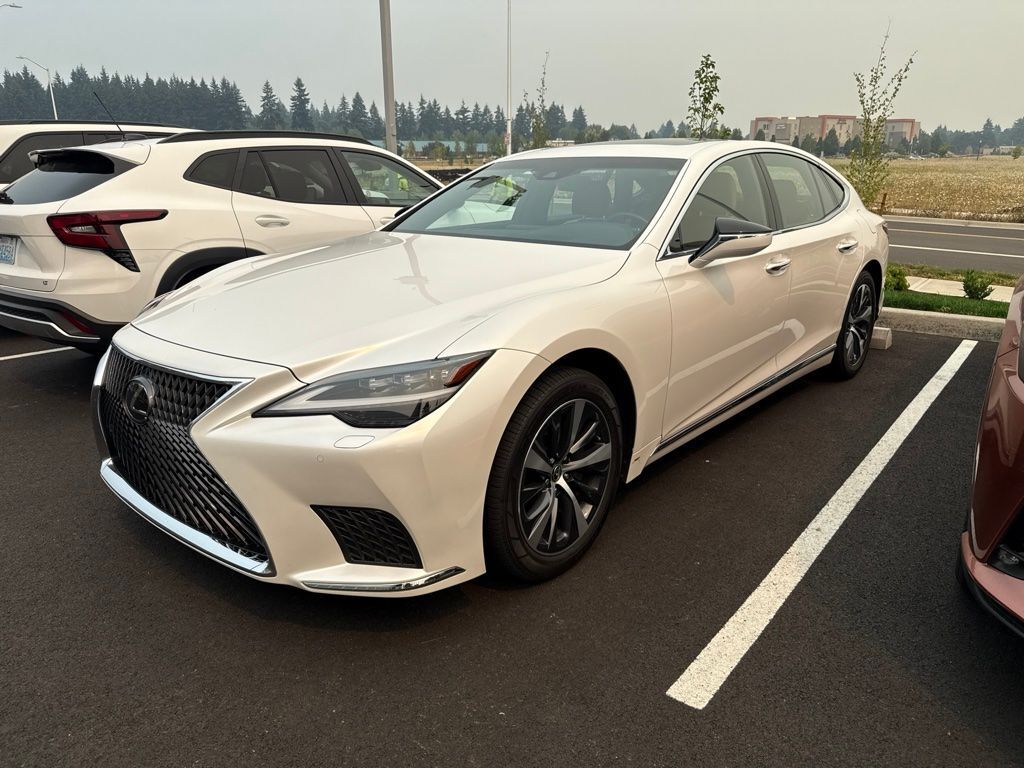 2022 LEXUS LS