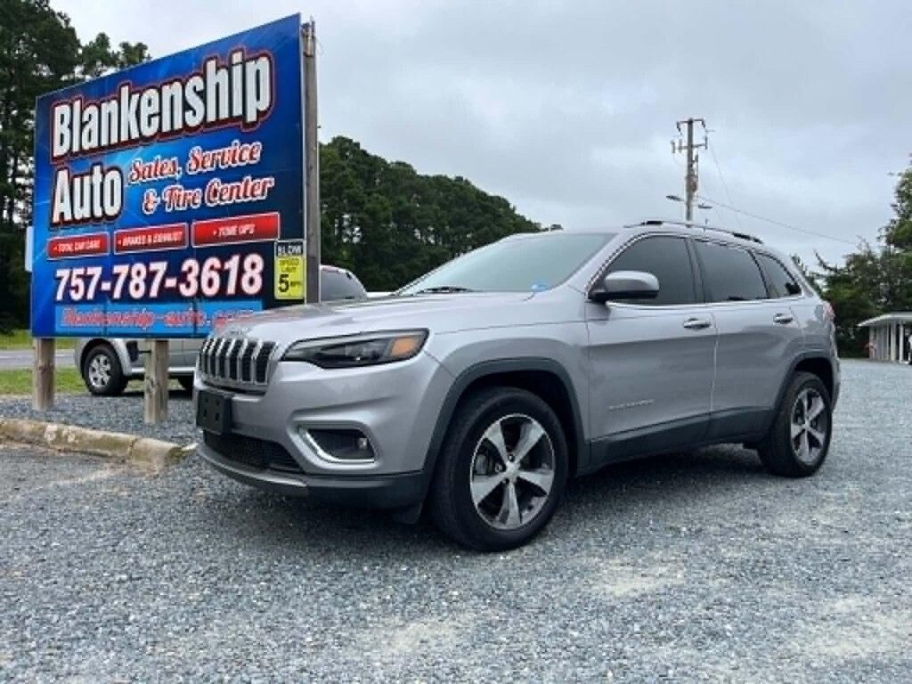 2019 JEEP Cherokee