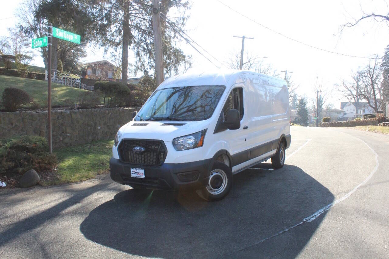 2025 FORD Transit