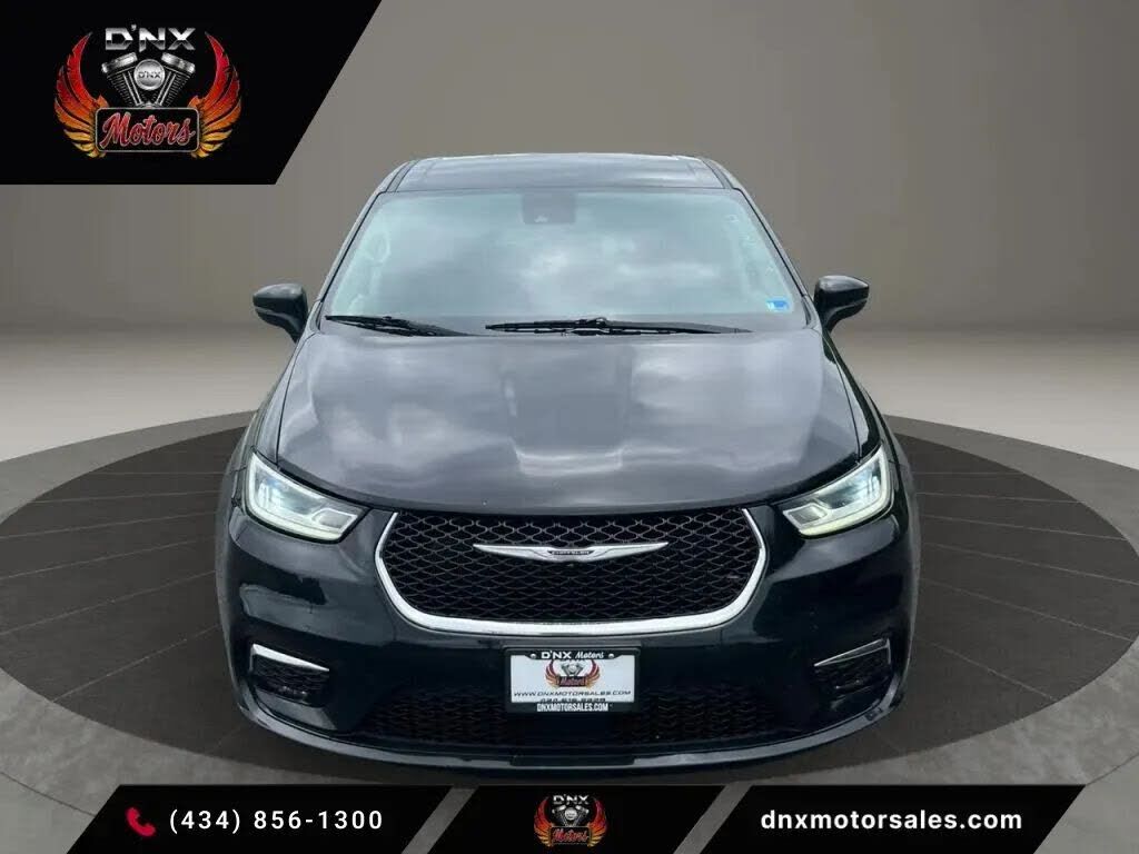 2023 CHRYSLER Pacifica