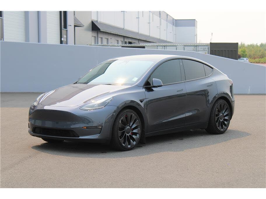 2022 TESLA Model Y