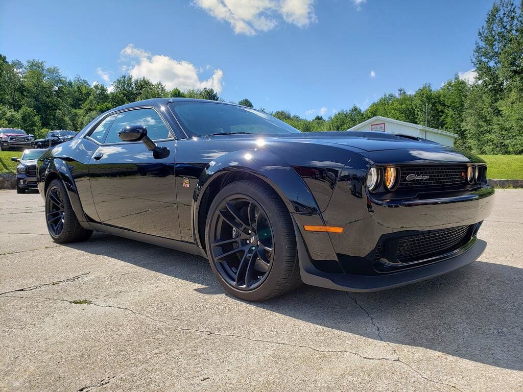 2023 DODGE Challenger