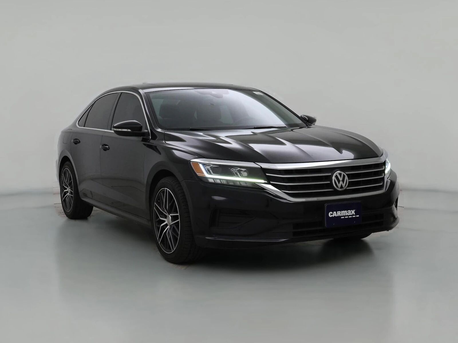2022 VOLKSWAGEN Passat