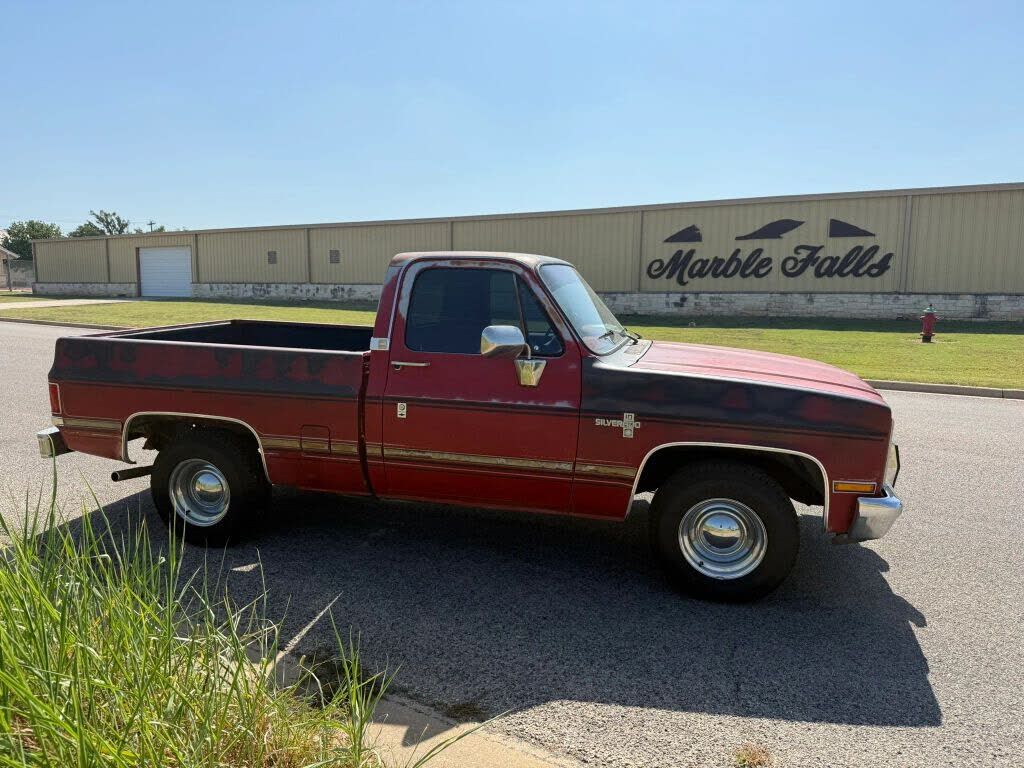 1985 CHEVROLET C/K Pickup