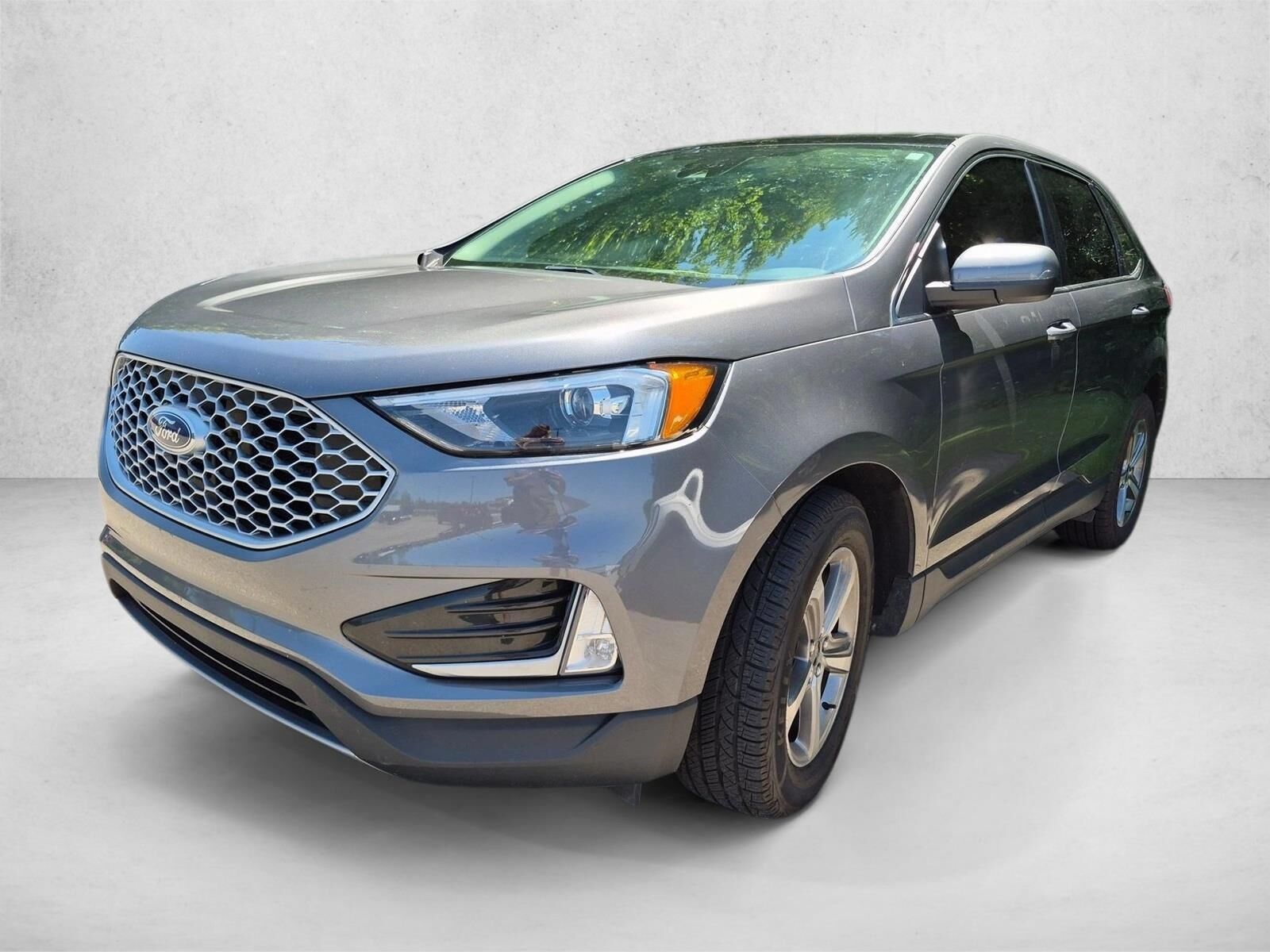 2023 FORD Edge