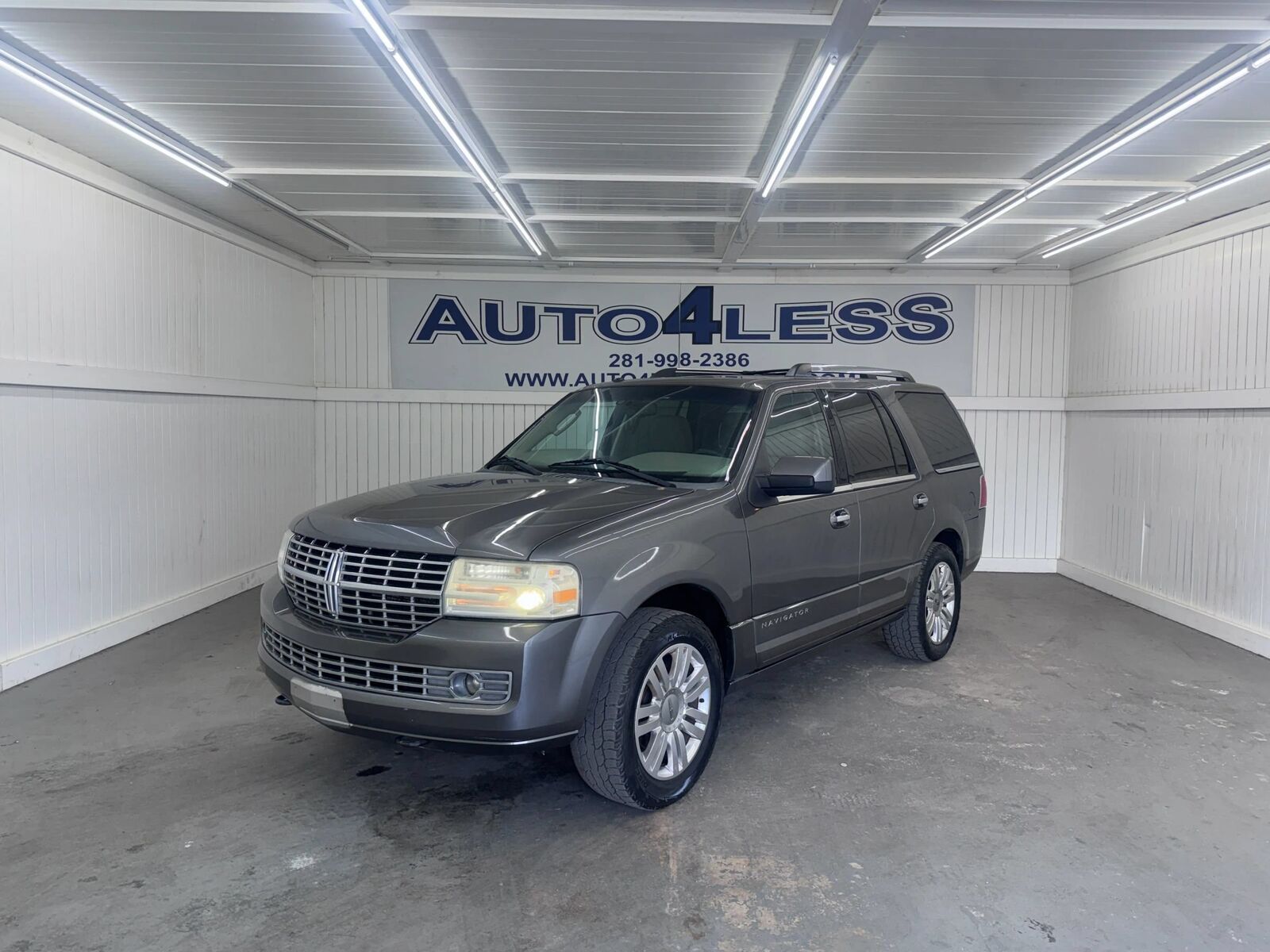 2014 LINCOLN Navigator