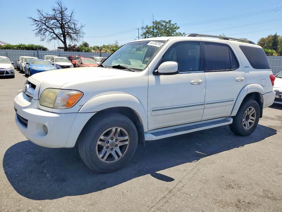 2005 TOYOTA Sequoia