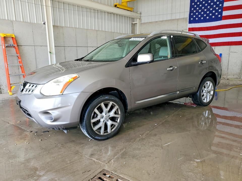 2013 NISSAN Rogue