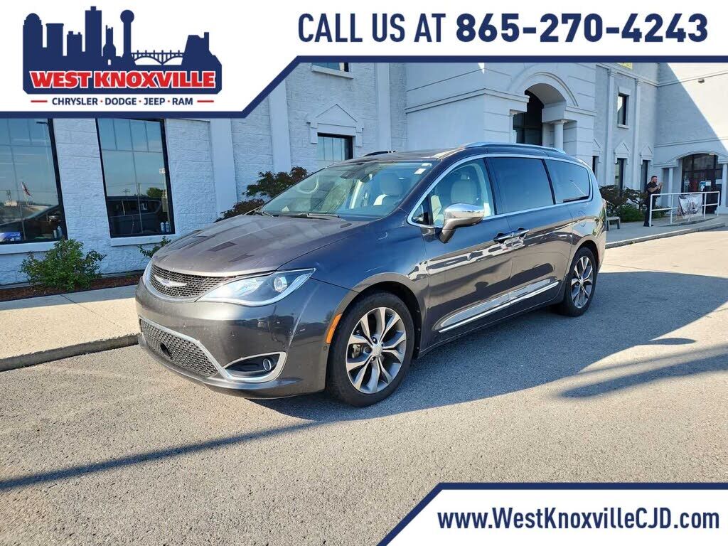 2019 CHRYSLER Pacifica