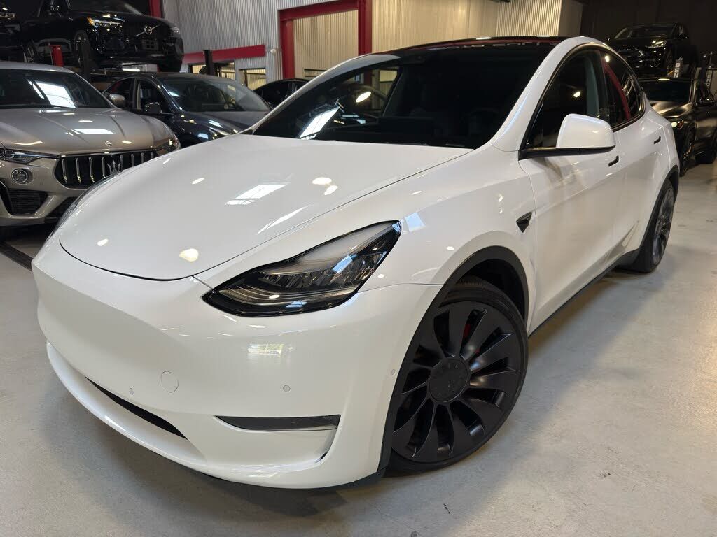 2021 TESLA Model Y