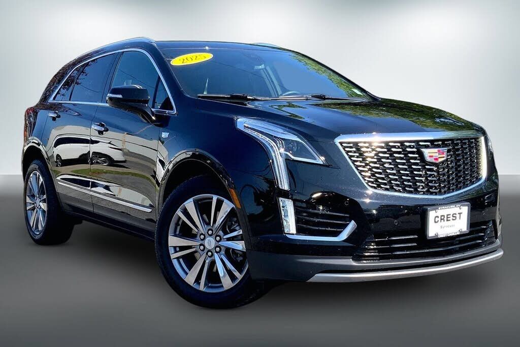 2025 CADILLAC XT5