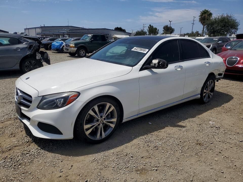 2015 MERCEDES-BENZ C-Class