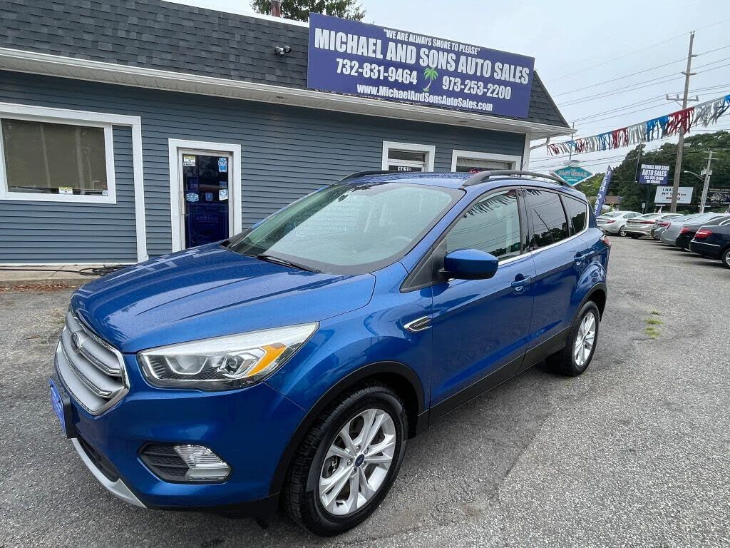 2017 FORD Escape