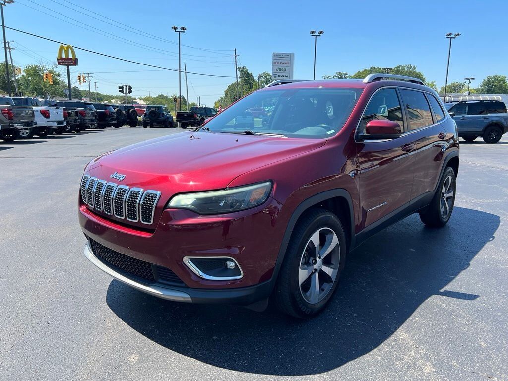 2019 JEEP Cherokee