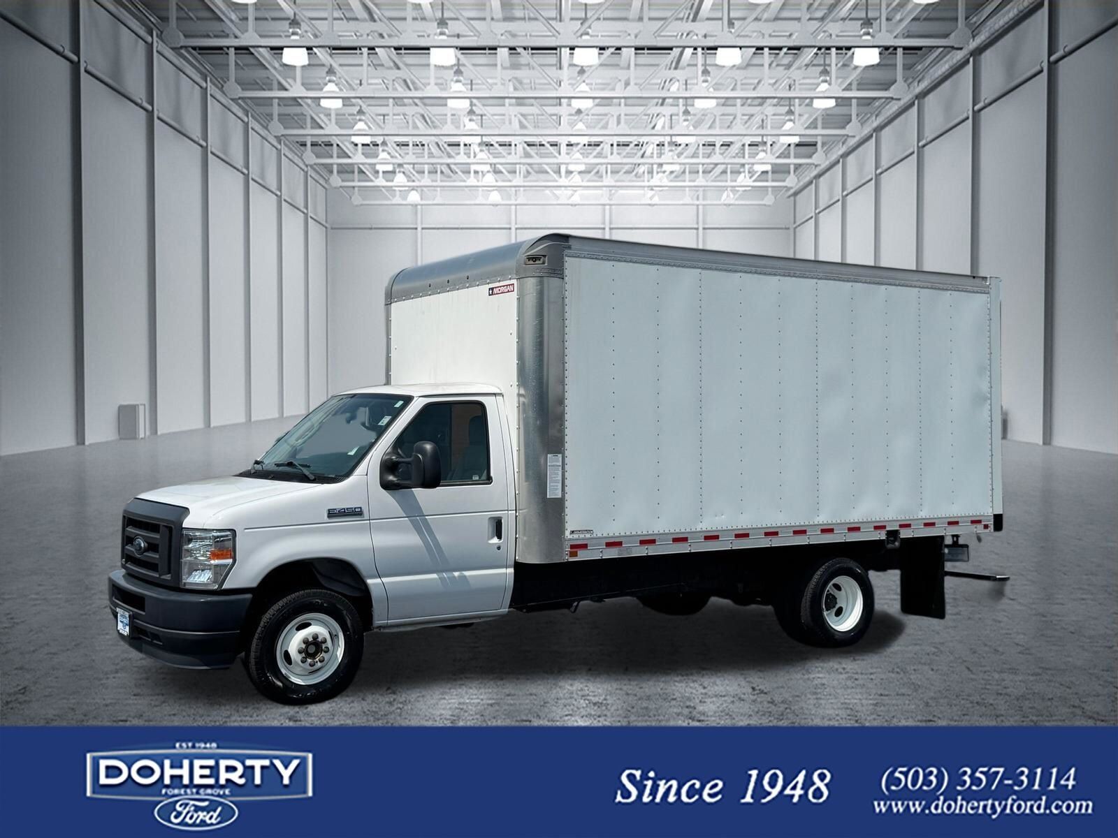 2023 FORD E-450