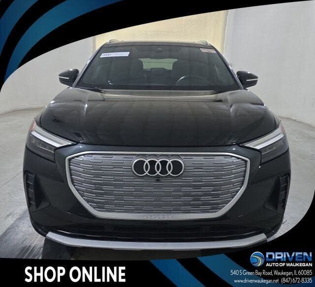 2022 AUDI Q4