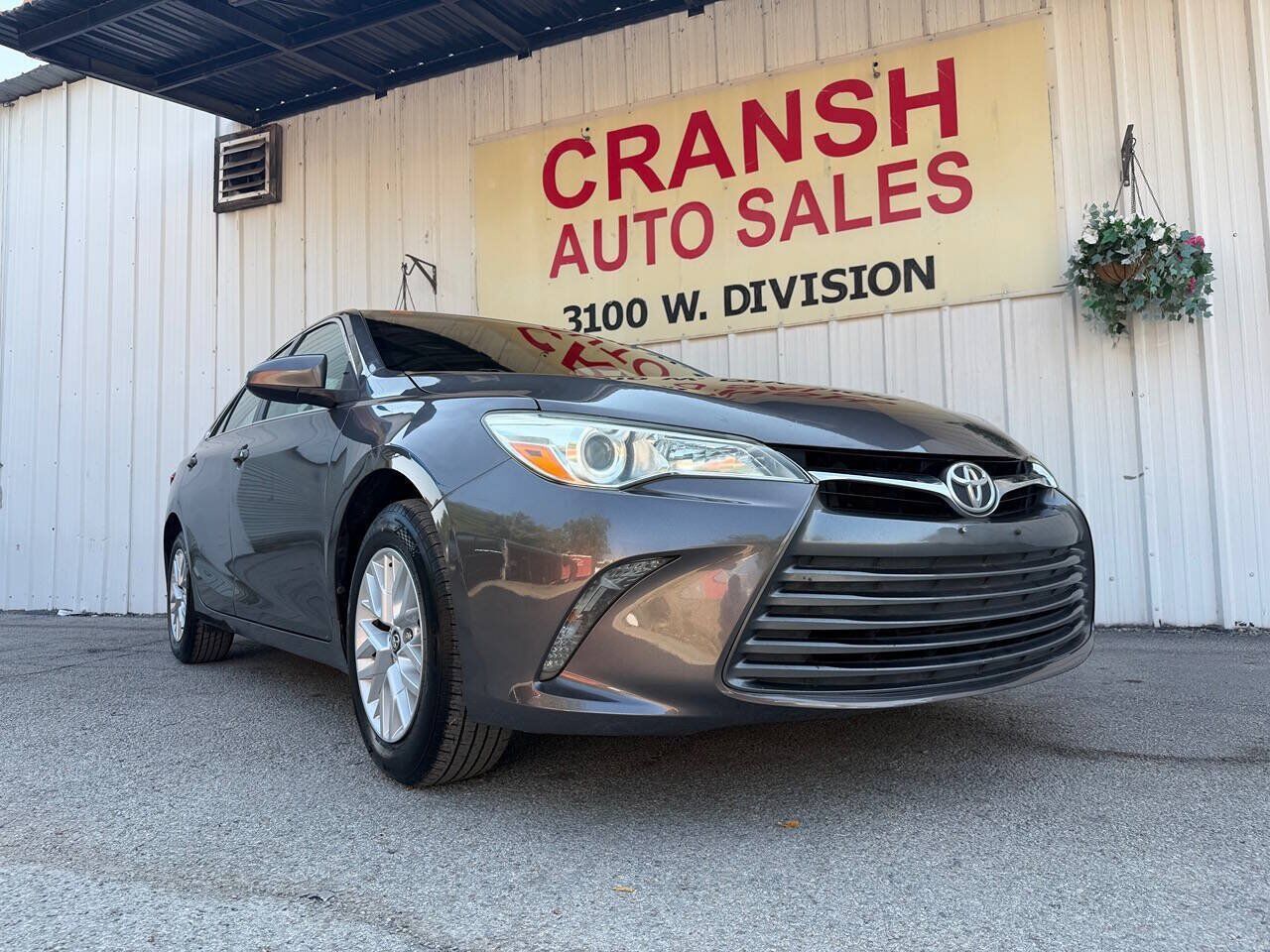 2016 TOYOTA Camry