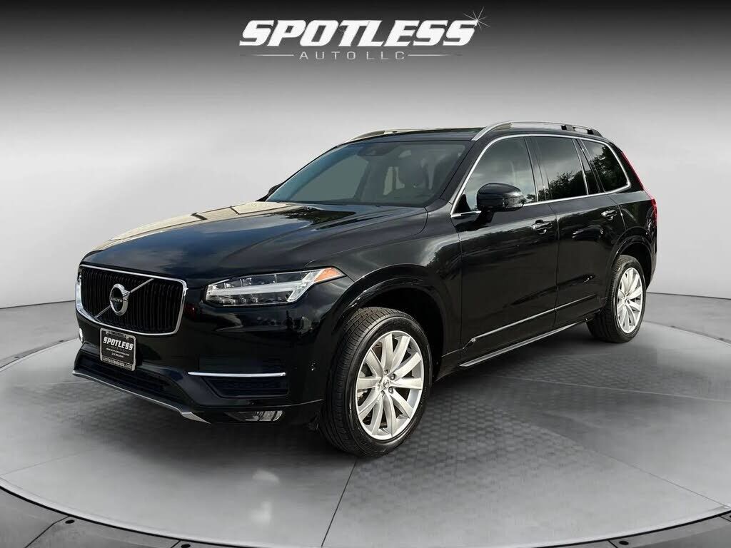 2017 VOLVO XC90