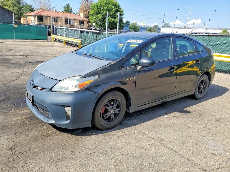 2014 TOYOTA PRIUS