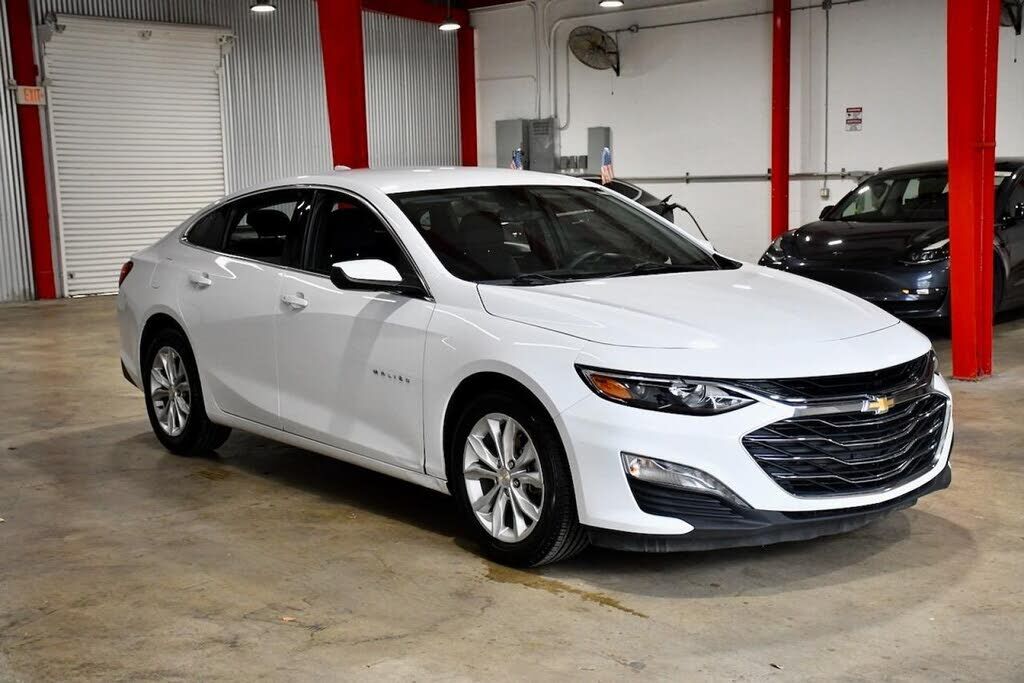 2024 CHEVROLET Malibu