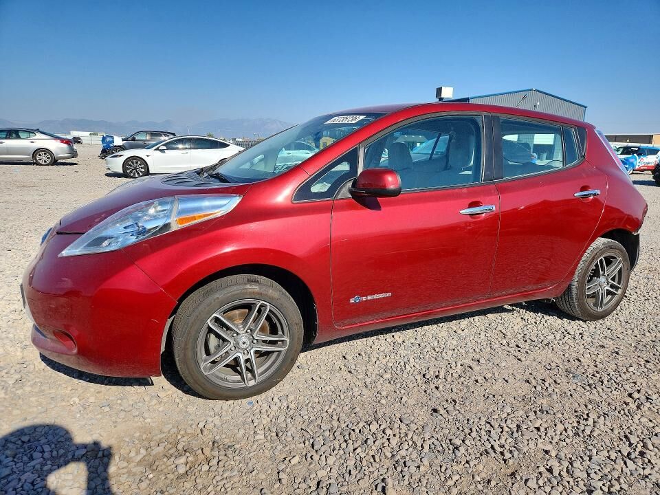 2013 NISSAN Leaf