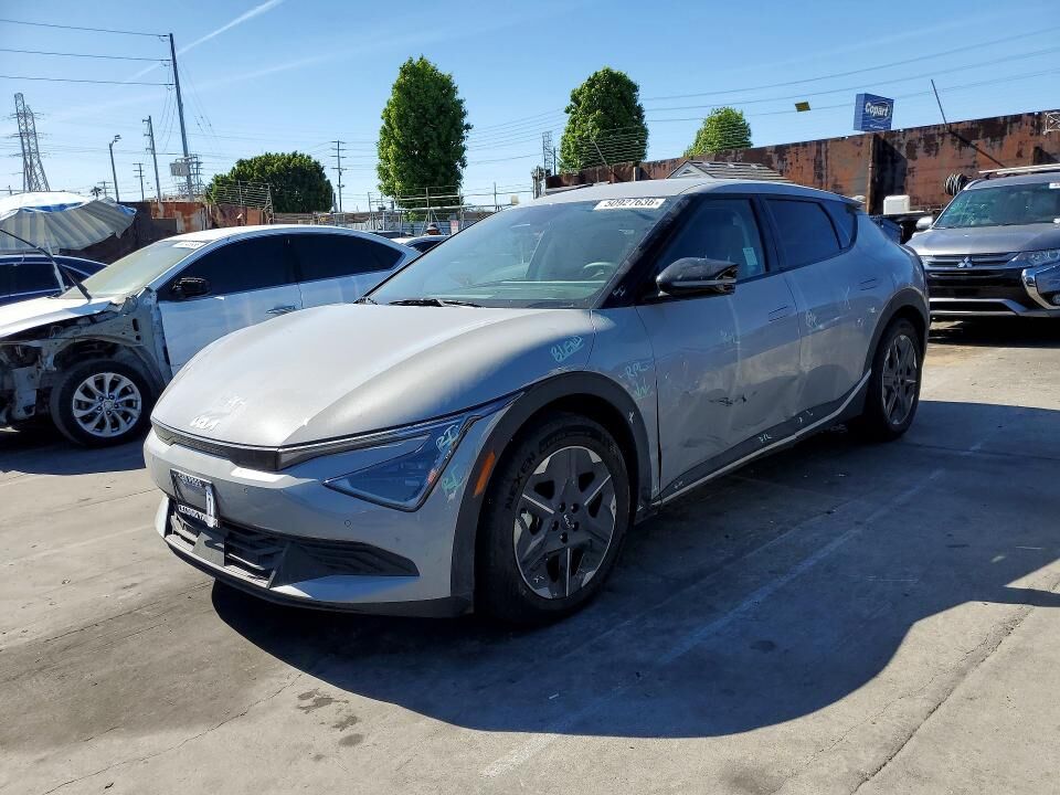 2025 KIA EV6