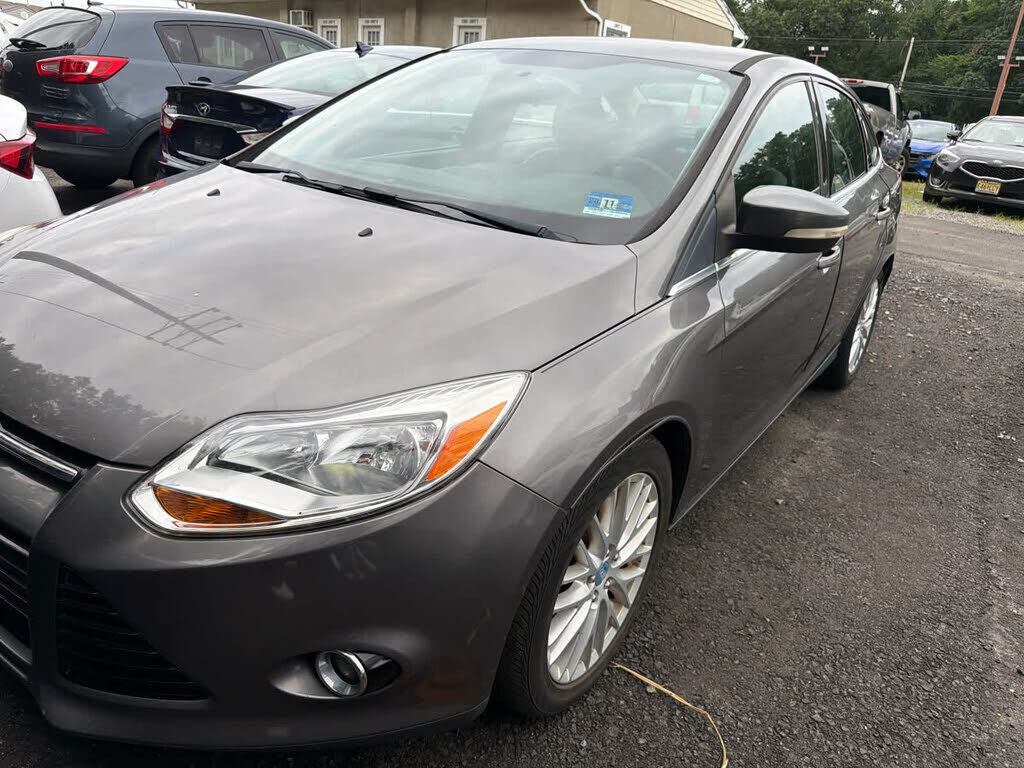 2013 FORD Focus