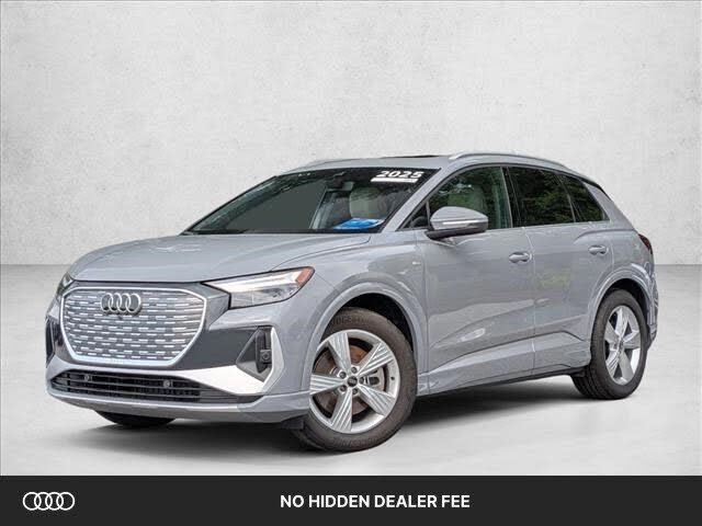 2025 AUDI Q4