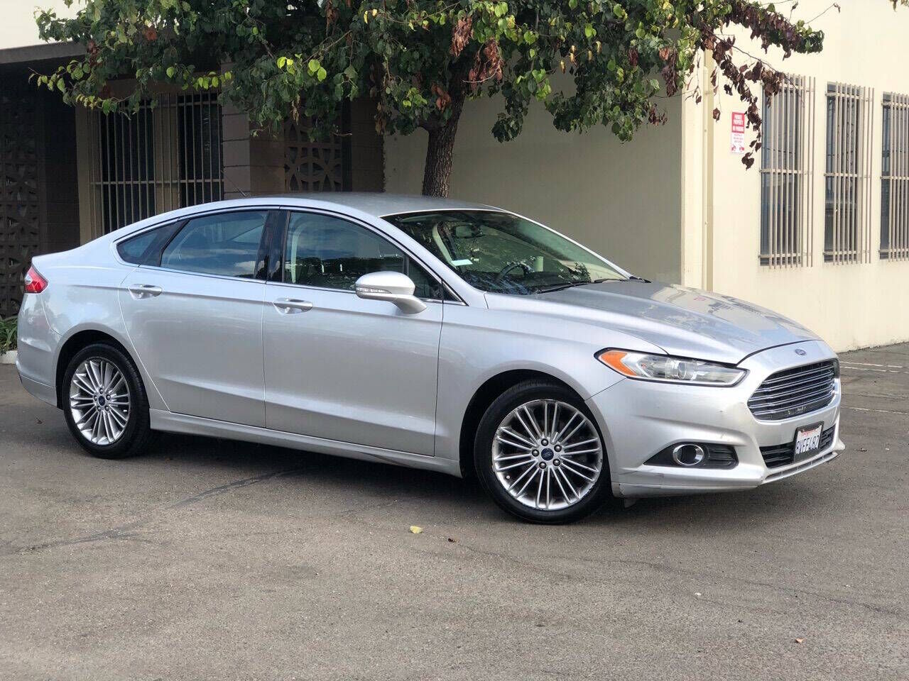 2013 FORD Fusion