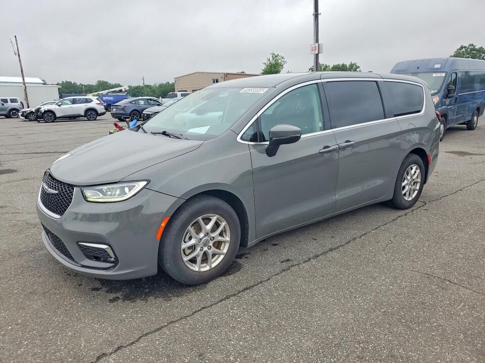 2023 CHRYSLER Pacifica