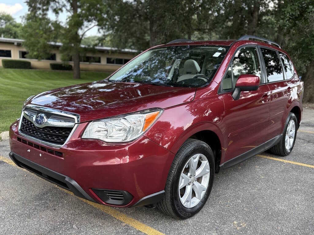 2016 SUBARU Forester