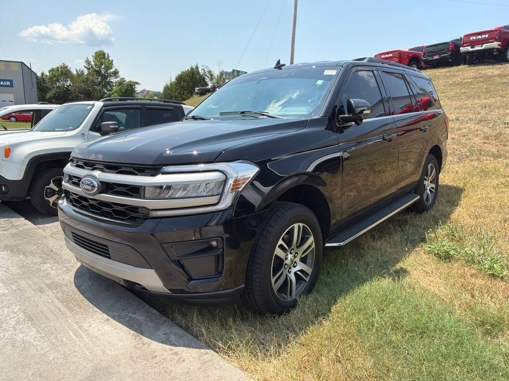 2023 FORD Expedition