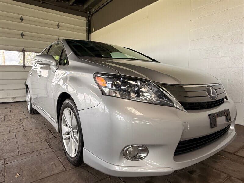 2010 LEXUS HS
