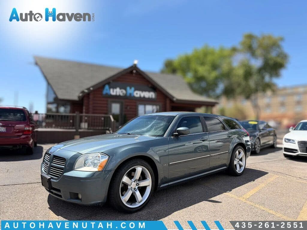 2006 DODGE Magnum