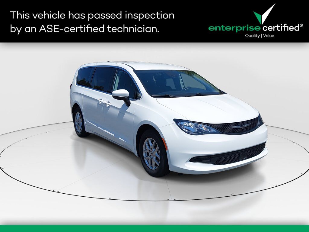 2023 CHRYSLER Voyager