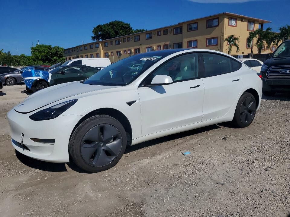 2021 TESLA Model 3