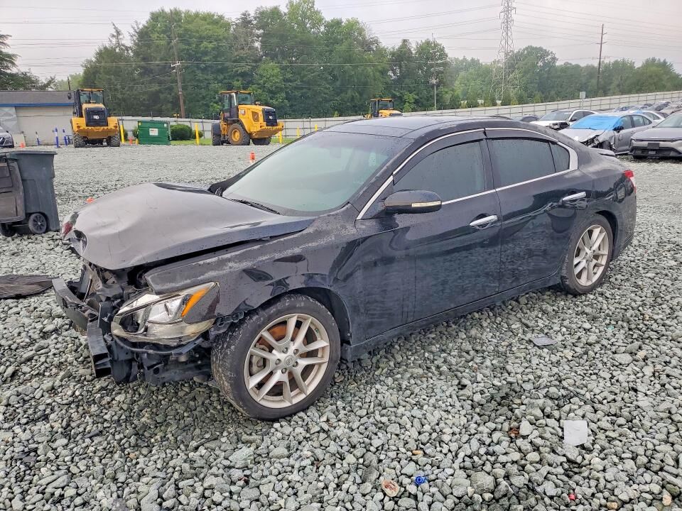2009 NISSAN Maxima
