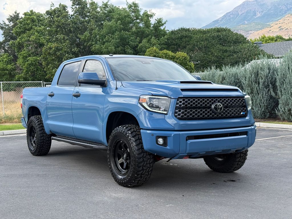 2019 TOYOTA Tundra