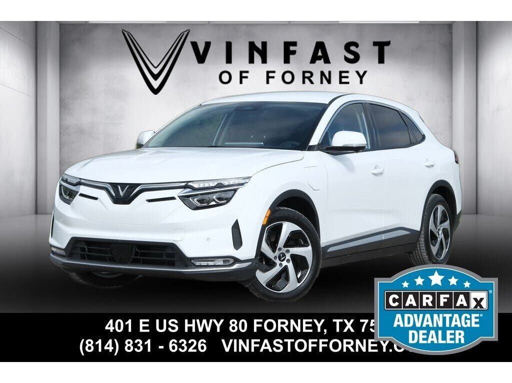 2023 VINFAST VF 8