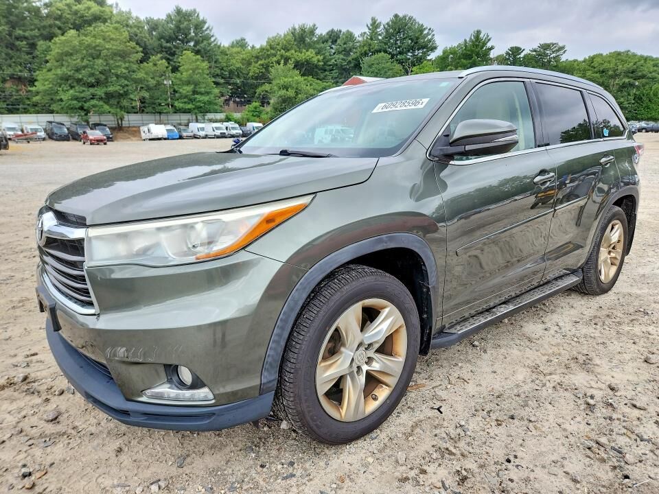 2015 TOYOTA Highlander