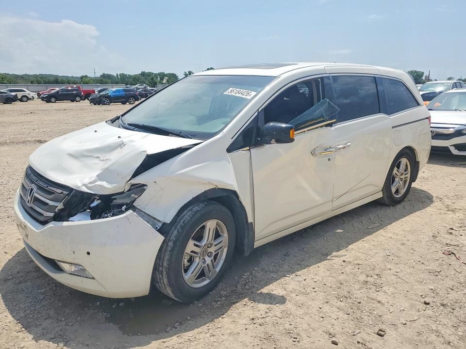 2013 HONDA Odyssey