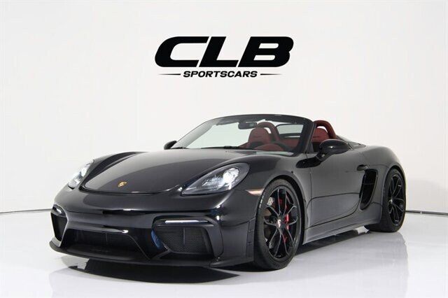 2021 PORSCHE 718