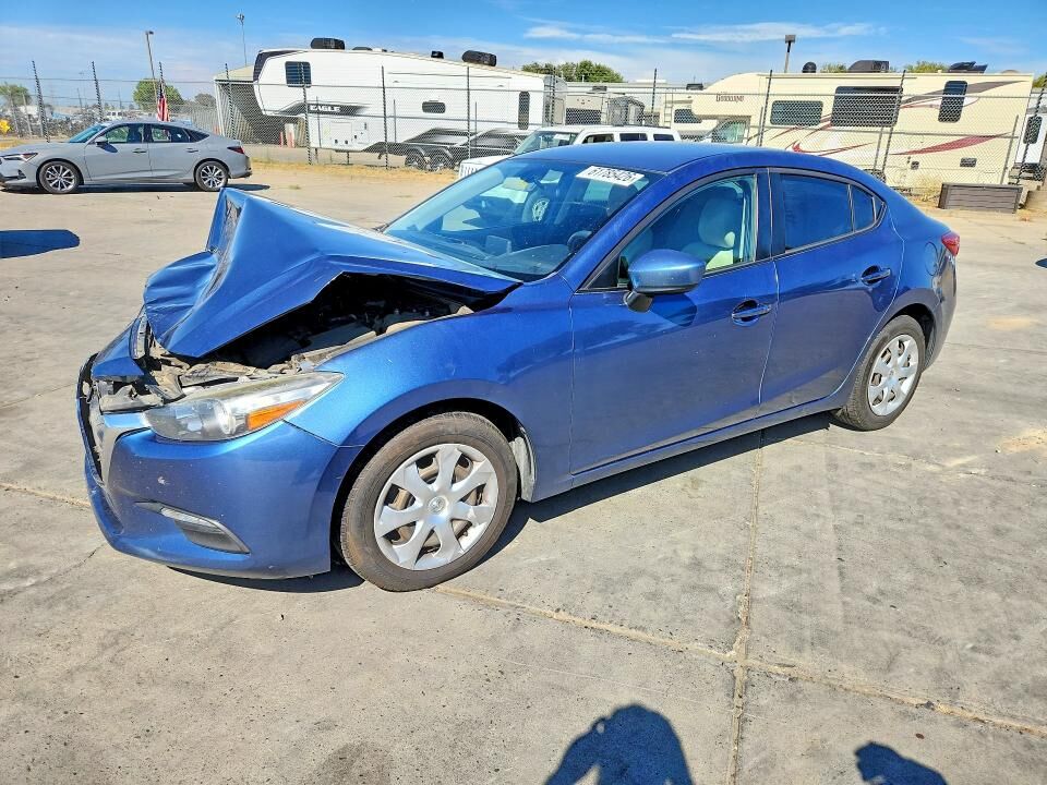 2017 MAZDA Mazda3